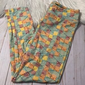 LuLaRoe Super Soft Leggings Tall/Curvy EUC